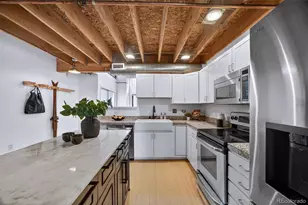 3225 Blake St, Denver, CO 80205 - Photo 9