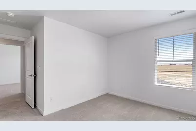 677 N Ukraine Street, Aurora, CO 80018 - Photo 29