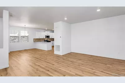 677 N Ukraine Street, Aurora, CO 80018 - Photo 11
