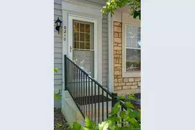 8210 S Fillmore Circle, Centennial, CO 80122 - Photo 3