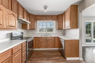 1860 E 112th Pl, Northglenn, CO 80233 - Photo 7