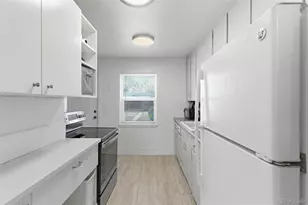 1656 Newark St, Aurora, CO 80010 - Photo 11