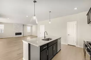 46435 Heritage Ave, Bennett, CO 80102 - Photo 17