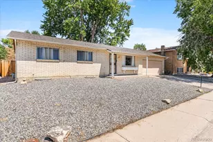 5530 Crystal Way, Denver, CO 80239 - Photo 3