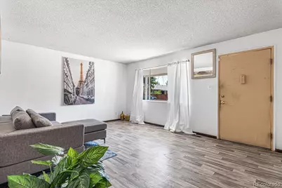 5530 Crystal Way, Denver, CO 80239 - Photo 5