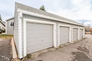 2932 S Racine St, Aurora, CO 80014 - Photo 33