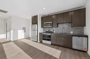 639 29th St, Denver, CO 80205 - Photo 7