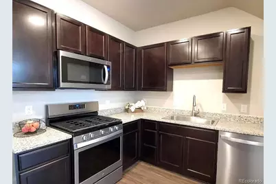 1070 Oak Circle, Denver, CO 80215 - Photo 3