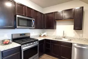 1070 Oak Cir, Denver, CO 80215 - Photo 3