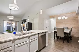 10061 W Victoria Pl, Littleton, CO 80127 - Photo 17