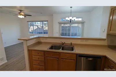 8495 S Upham Way, Littleton, CO 80128 - Photo 11