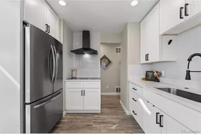 4001 E Cornell Avenue, Denver, CO 80222 - Photo 7