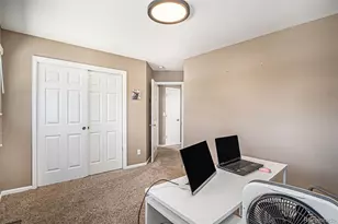 5569 S Helena St, Centennial, CO 80015 - Photo 33