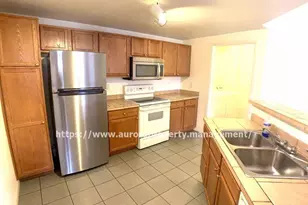 5765 N Genoa Way, Aurora, CO 80019 - Photo 9