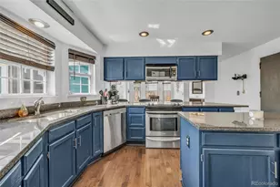 13549 Jackson St, Thornton, CO 80241 - Photo 11