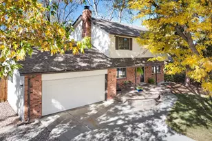 1633 S Holland St, Lakewood, CO 80232 - Photo 3