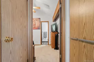 1301 S Cathay Ct, Aurora, CO 80017 - Photo 19