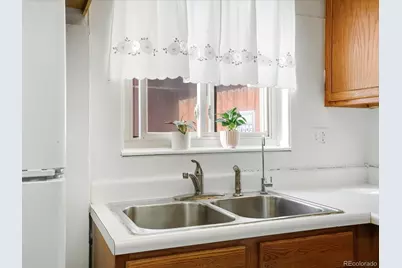 3445 Dahlia Street, Denver, CO 80207 - Photo 7