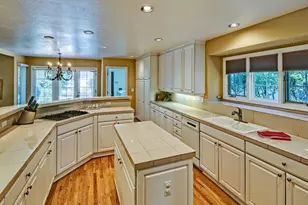 2545 E Kentucky Ave, Denver, CO 80209 - Photo 13