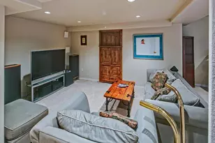 2545 E Kentucky Ave, Denver, CO 80209 - Photo 35