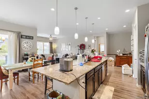 7621 S Queensburg Way, Aurora, CO 80016 - Photo 15