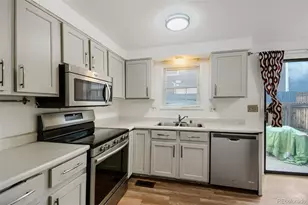 1751 Norfolk St, Aurora, CO 80011 - Photo 5
