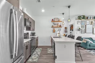 8475 E 36th Ave, Denver, CO 80238 - Photo 5