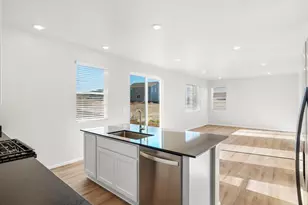 1636 Yampa River Dr, Windsor, CO 80550 - Photo 11