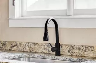 315 S Franklin St, Denver, CO 80209 - Photo 15