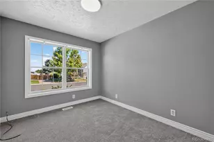 5881 S Quatar Cir, Centennial, CO 80015 - Photo 17