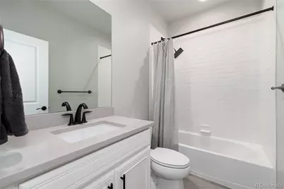 6822 S Vandriver Court, Aurora, CO 80016 - Photo 31