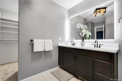 8590 E Temple Drive, Denver, CO 80237 - Photo 23