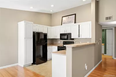 10070 E Carolina Drive #202, Denver, CO 80247 - Photo 15