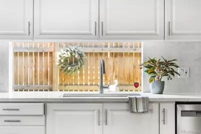 2735 E 7th Avenue Parkway, Denver, CO 80206 - Photo 25