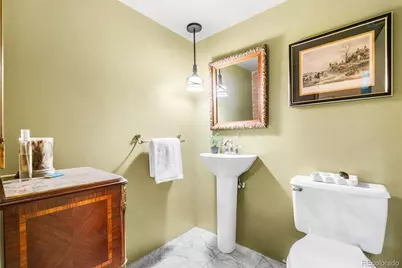 2735 E 7th Avenue Parkway, Denver, CO 80206 - Photo 27