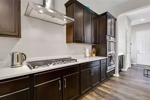 881 Flora View Dr, Erie, CO 80516 - Photo 7