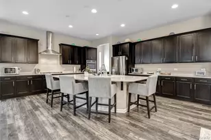 881 Flora View Dr, Erie, CO 80516 - Photo 3