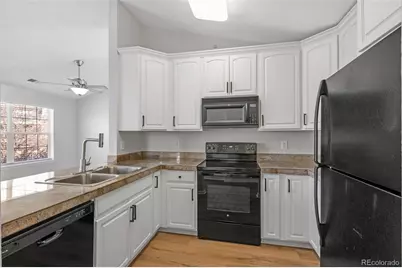 3884 S Dallas Circle #202, Aurora, CO 80014 - Photo 7