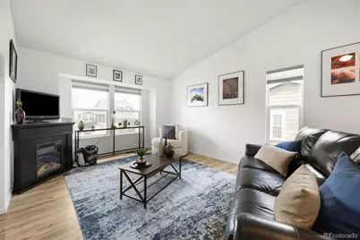 381 Mountain Cloud Circle, Highlands Ranch, CO 80126 - Photo 3