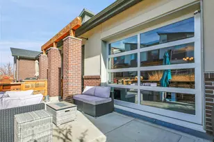 19562 E Sunset Cir, Aurora, CO 80015 - Photo 3