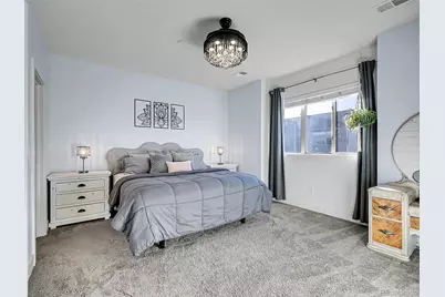 19562 E Sunset Circle, Aurora, CO 80015 - Photo 11