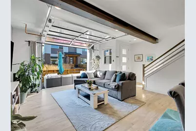 19562 E Sunset Circle, Aurora, CO 80015 - Photo 3