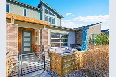 19562 E Sunset Circle, Aurora, CO 80015 - Photo 1