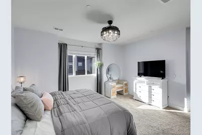 19562 E Sunset Circle, Aurora, CO 80015 - Photo 17