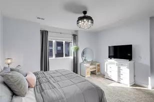 19562 E Sunset Cir, Aurora, CO 80015 - Photo 17