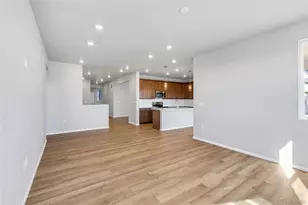 15352 Poplar St, Thornton, CO 80602 - Photo 5