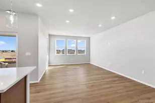 15352 Poplar St, Thornton, CO 80602 - Photo 3