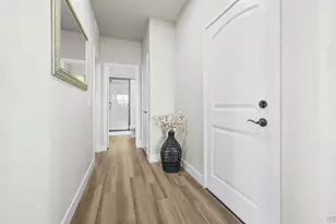 27994 E Indore Dr, Aurora, CO 80016 - Photo 13