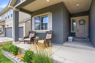 10739 Worchester Way, Commerce City, CO 80022 - Photo 7
