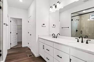 9145 Fowler Peak Ct, Englewood, CO 80112 - Photo 15